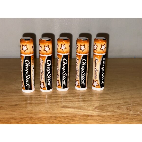 ChapStick Sugar Cookie Limited Edition Lip Balm Set Of 5 Tubes .15 oz New Sealed - Picture 1 of 1